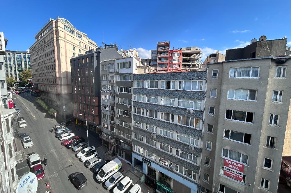 ŞİŞLİ DOLAPDERE CADDESİ ÜZERİNDE 1+1 ASANSÖRLÜ OFİS