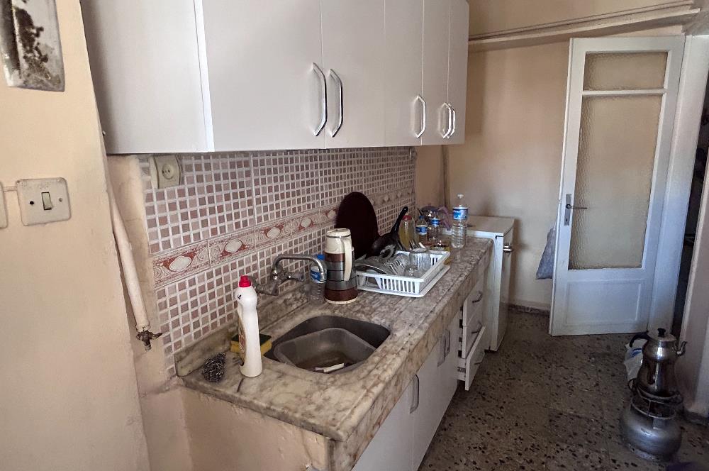 ŞİŞLİ DOLAPDERE CADDESİ ÜZERİNDE 1+1 ASANSÖRLÜ DAİRE