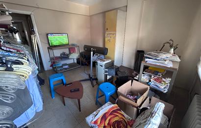 ŞİŞLİ DOLAPDERE CADDESİ ÜZERİNDE 1+1 ASANSÖRLÜ OFİS