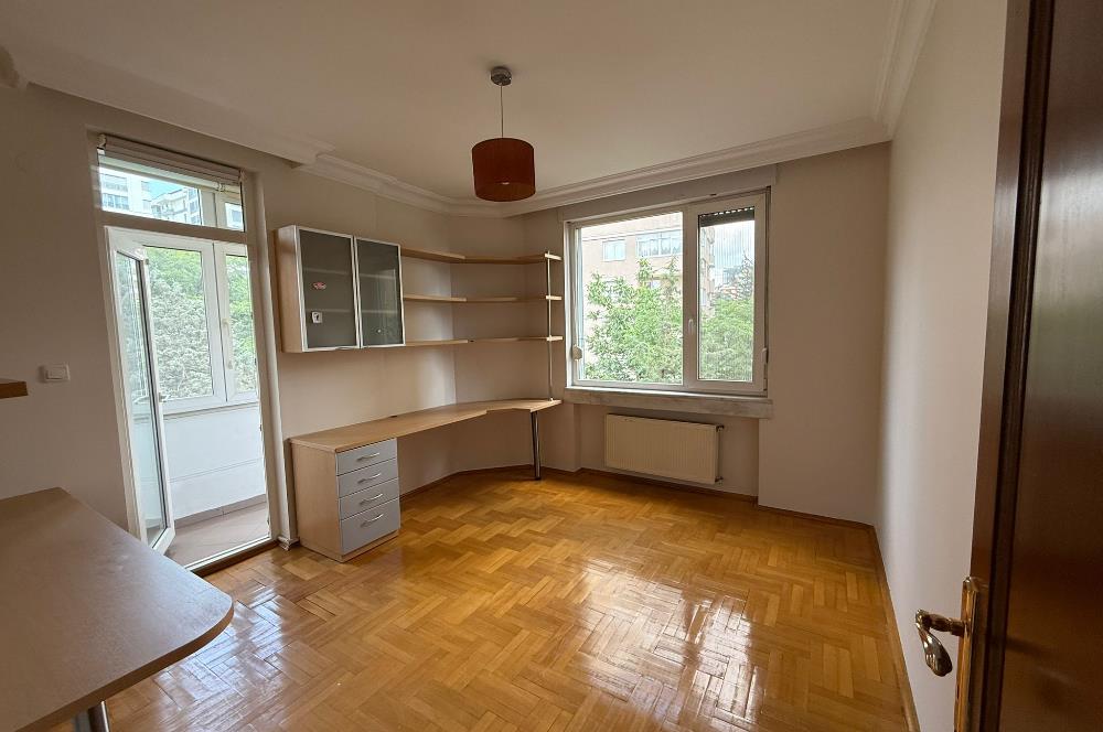 KİRALIK_SUADİYE'NİN EN GÜZEL YERİNDE BAĞDAT CADDESİNE 100 mt
