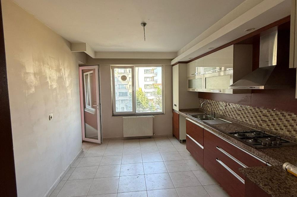 CENTURY 21 PLUS KARAMAN MAHALLESİNDE BAKIMLI BOYALI 3+1 DAİRE