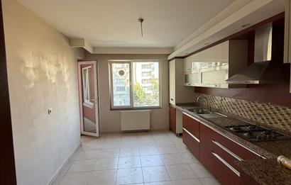 CENTURY 21 PLUS KARAMAN MAHALLESİNDE BAKIMLI BOYALI 3+1 DAİRE