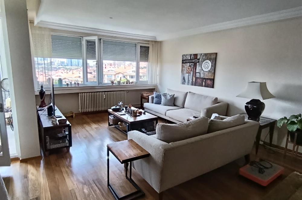 Beşiktaş Ulus'ta Acil Satılık, Şehir Manzaralı Ferah 3+1 Daire