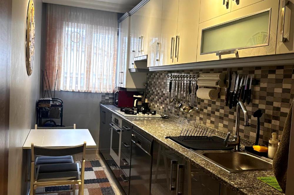 Şişli Paşa Mahallesi'nde yüksek kira getirili 2+1 daire
