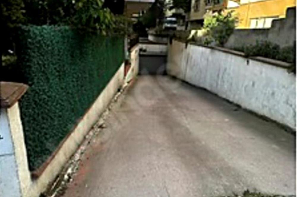Petrol İş Mahallesi'nde Yatırımlık 1+1 Bahçe katı Daire 