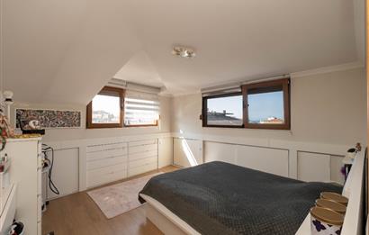 KÜÇÜKYALI'DA 3+2 150m2 NET TERASLI YENİ BAKIMLI DUBLEKS