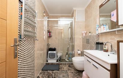 KÜÇÜKYALI'DA 3+2 150m2 NET TERASLI YENİ BAKIMLI DUBLEKS