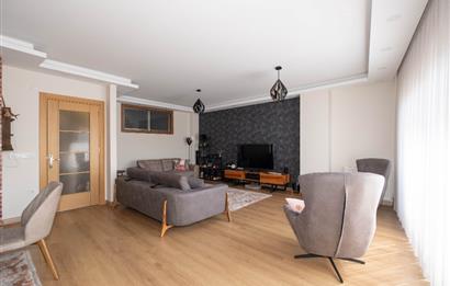 KÜÇÜKYALI'DA 3+2 150m2 NET TERASLI YENİ BAKIMLI DUBLEKS
