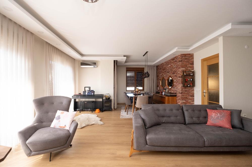 KÜÇÜKYALI'DA 3+2 150m2 NET TERASLI YENİ BAKIMLI DUBLEKS