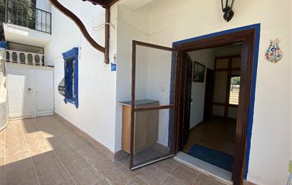 Bodrum Umurca’da Satılık Kısmi Deniz Manzaralı Geniş 2+1 Giriş Katı Daire