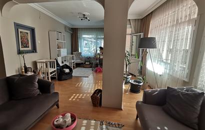 KAYASULTAN SOKAKTA GELECEĞE YATIRIM YAPMAK İSTEYENLERE FIRSAT