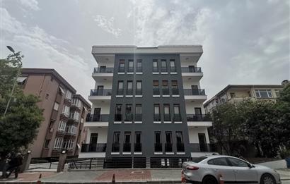 YEŞİLKÖY KİRALIK 4+1 SIFIR YENİ TESLİM BİNADA CENTURY21 SAHRADAN