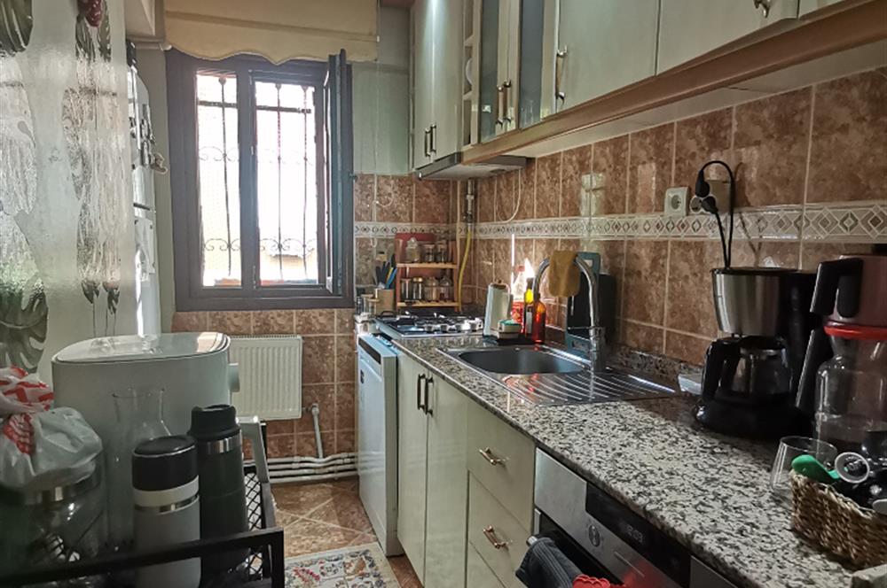 KOZYATAĞI ŞANLIER SOKAKTA KİRALIK 2+1 KOMBİLİ DAİRE