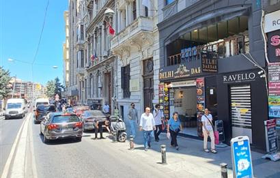Taksim Sıraselviler’de Kiracılı Satılık Dükkan – 150 m² – Yüksek Getiri!