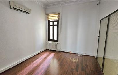 NİŞANTAŞI RUMELİ CADDESİ ÜZERİNDE KİRALIK BÜRO&OFİS
