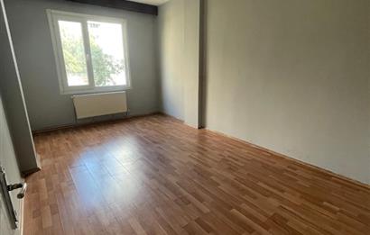BAĞDAT CADDESİ'NE YAKIN 2+1 70m2 NET 1.KAT DAİRE