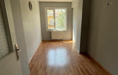 BAĞDAT CADDESİ'NE YAKIN 2+1 70m2 NET 1.KAT DAİRE