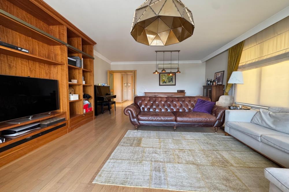 Korupark 1. Etapta Prestijli Yaşam 4+1 Satılık Daire Fırsatı