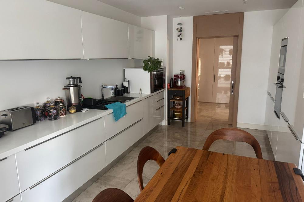C21 ROOF'dan FOURWİNDS DENİZ MANZARALI SATILIK 3+1 DAİRE