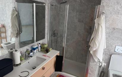 C21 ROOF'dan FOURWİNDS DENİZ MANZARALI SATILIK 3+1 DAİRE