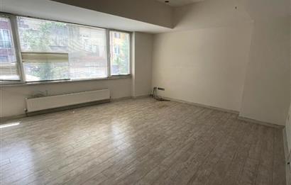 ÜNALANDA HER İŞE UYGUN KİRALIK OFİS