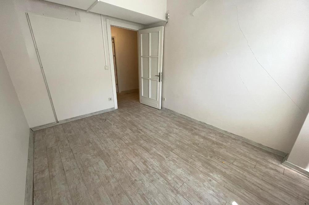 ÜNALANDA HER İŞE UYGUN KİRALIK OFİS