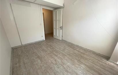 ÜNALANDA HER İŞE UYGUN KİRALIK OFİS
