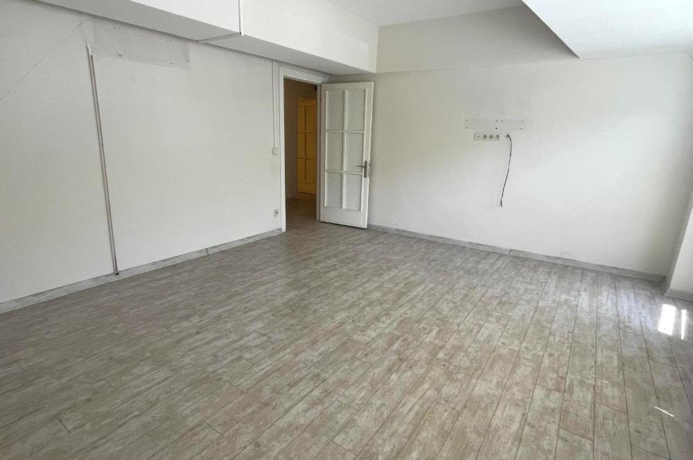 ÜNALANDA HER İŞE UYGUN KİRALIK OFİS