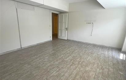 ÜNALANDA HER İŞE UYGUN KİRALIK OFİS