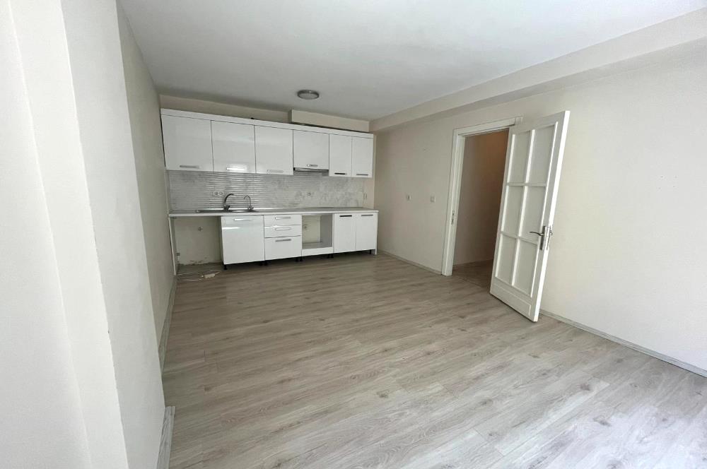 ÜNALANDA HER İŞE UYGUN KİRALIK OFİS