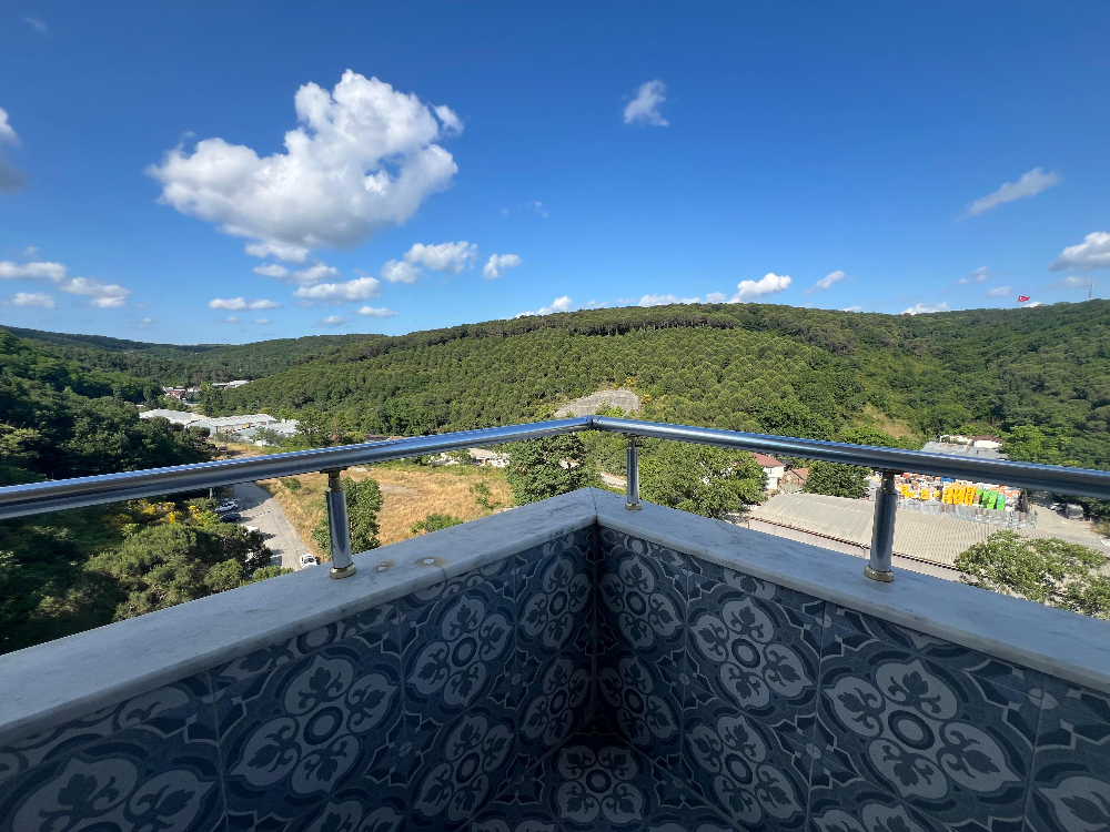 Magazin Gazeteciler Sitesinde Orman Manzaralı Satılık 3+1
