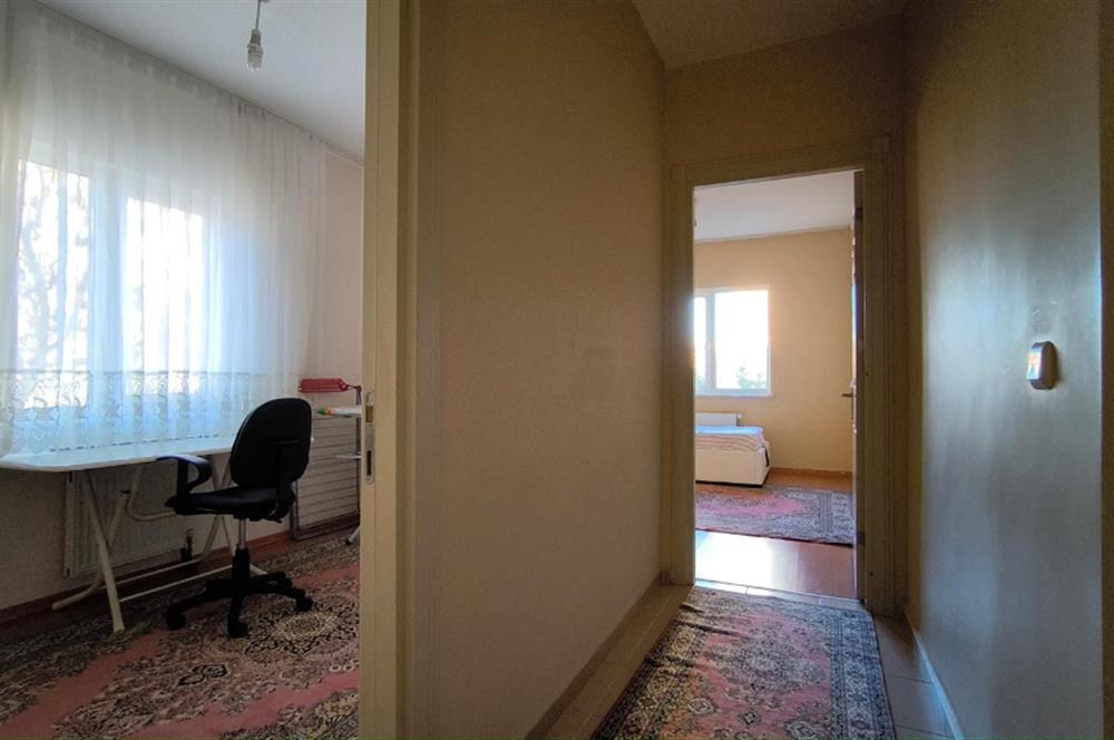 AYGÜN ÖZDEMİR`DEN TOKİDE EŞYALI KİRALIK 3+1 DAİRE