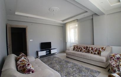 C21 LOCA'DAN ALTIEYLÜLDE FULL EŞYALI ASANSÖRLÜ 2+1SATILIK DAİRE