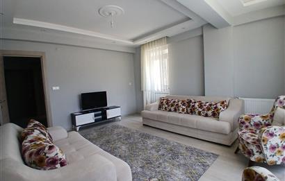 C21 LOCA'DAN ALTIEYLÜLDE FULL EŞYALI ASANSÖRLÜ 2+1SATILIK DAİRE