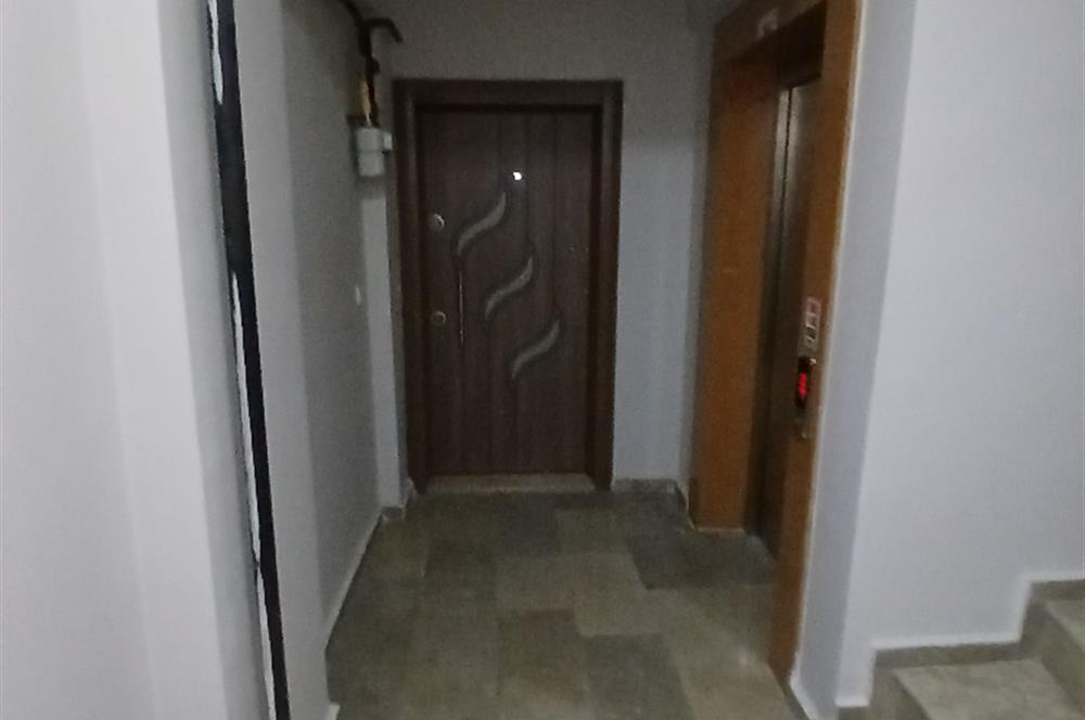 C21 LOCA'DAN ALTIEYLÜLDE FULL EŞYALI ASANSÖRLÜ 2+1SATILIK DAİRE