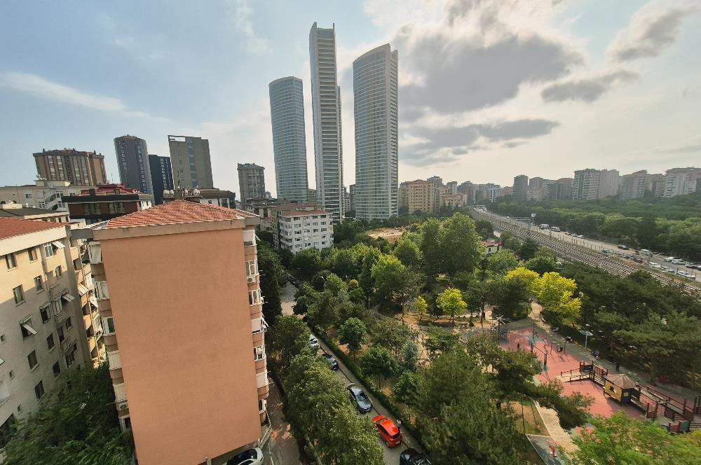 SELAMİÇEŞME PARK, SAHİLE ve MARMARAYA YAKIN SATILIK 3+1 DAİRE
