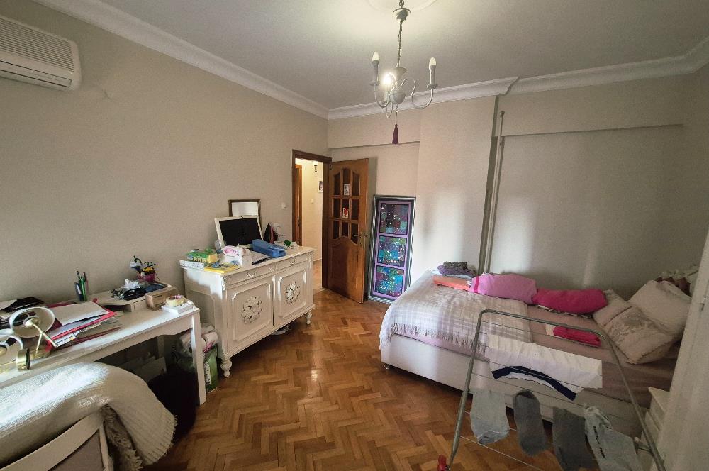 SELAMİÇEŞME PARK, SAHİLE ve MARMARAYA YAKIN SATILIK 3+1 DAİRE