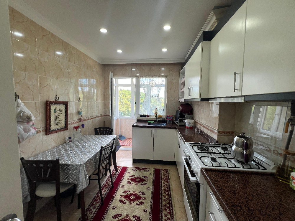 Magazin Gazeteciler Sitesinde Orman Manzaralı Satılık 3+1
