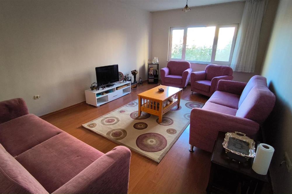 AYGÜN ÖZDEMİR`DEN TOKİDE EŞYALI KİRALIK 3+1 DAİRE