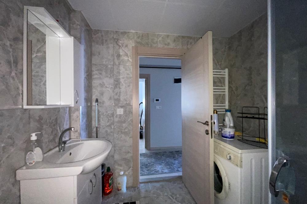 C21 LOCA'DAN ALTIEYLÜLDE FULL EŞYALI ASANSÖRLÜ 2+1SATILIK DAİRE