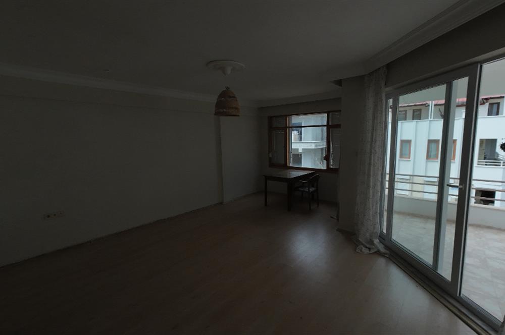 Edremit Altınoluk'da Denize 200 metre Mesafede Satılık Daire