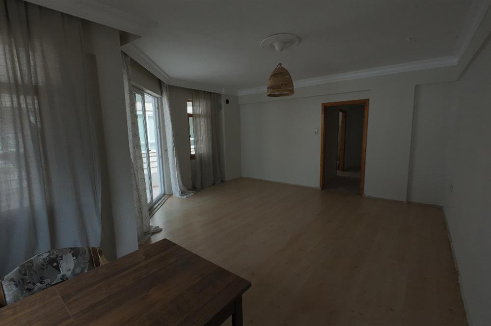 Edremit Altınoluk'da Denize 200 metre Mesafede Satılık Daire