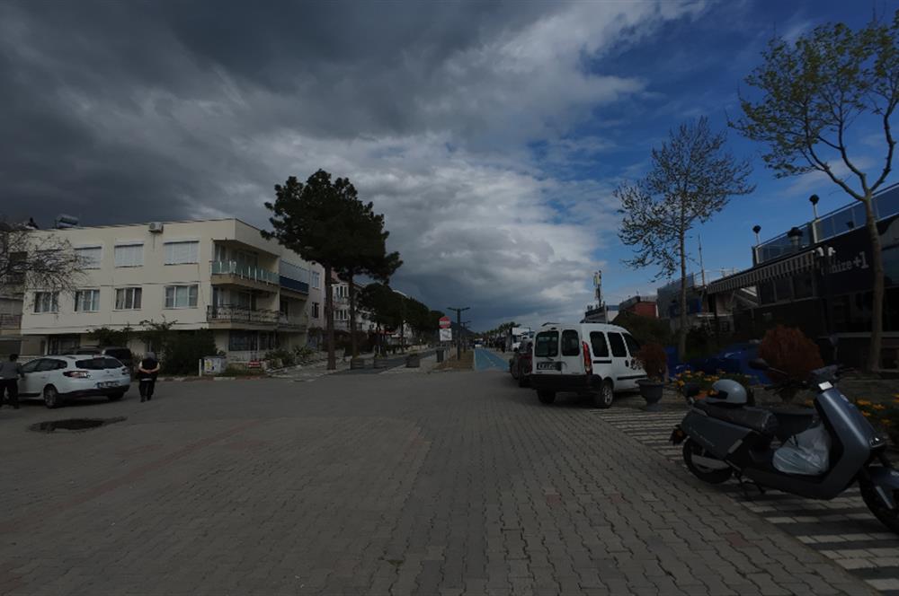 Edremit Altınoluk'da Denize 200 metre Mesafede Satılık Daire