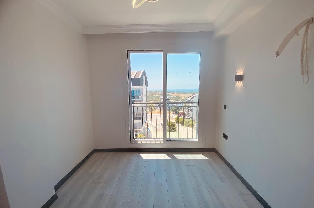 Didim, Hisar Mahallesi'nde Panoramik Deniz Manzaralı – Ön Cephe Sıfır 2+1 Daire 