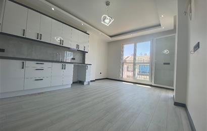 Didim, Hisar Mahallesi'nde Panoramik Deniz Manzaralı – Ön Cephe Sıfır 2+1 Daire 