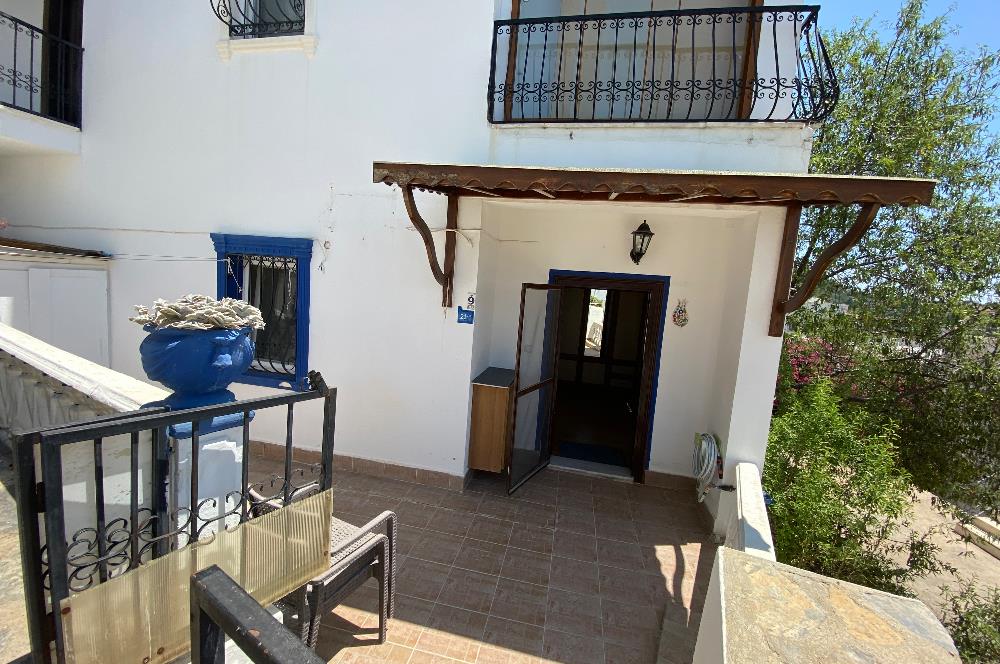 Bodrum Umurca’da Satılık Kısmi Deniz Manzaralı Geniş 2+1 Giriş Katı Daire