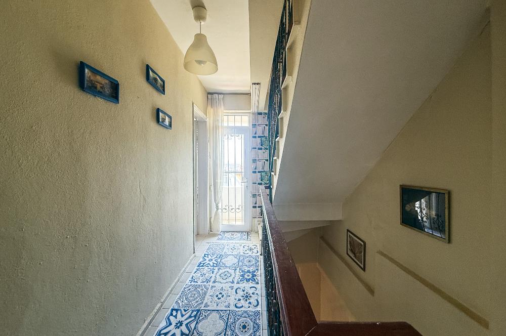 Burhaniye Pelitköy'de Site İçinde Tripleks Satılık Ev