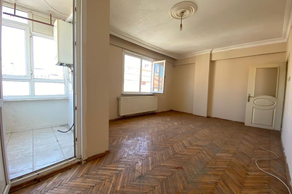 YENİBOSNA AHMET YESEVİ CAD. ÜZERİNDE YATIRIMLIK 2+1 DAİRE