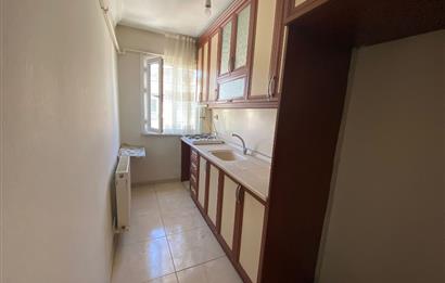 YENİBOSNA AHMET YESEVİ CAD. ÜZERİNDE YATIRIMLIK 2+1 DAİRE