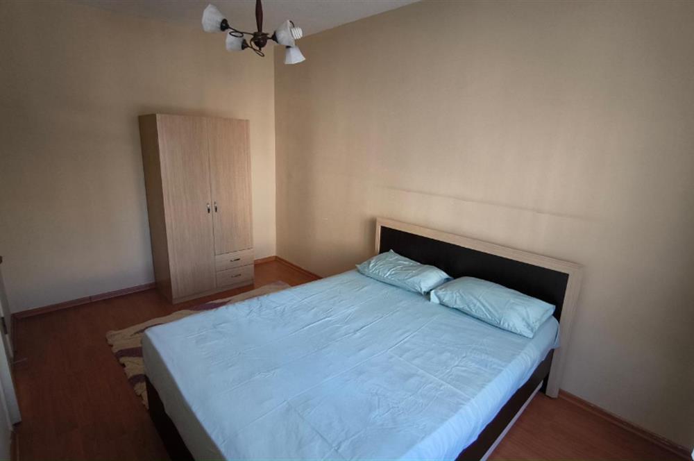 AYGÜN ÖZDEMİR`DEN TOKİDE EŞYALI KİRALIK 3+1 DAİRE